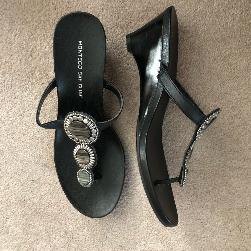 MONTEGO BAY CLUB 2” INCH HEEL FLIP FLOPS